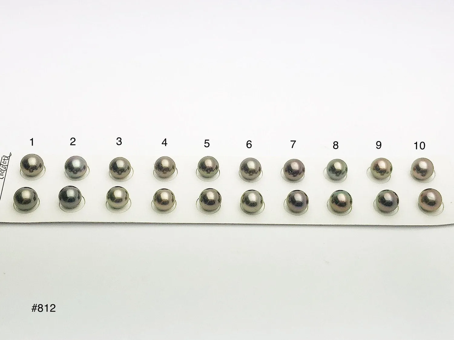 9-9.5mm Tahitian Pearls Round, AAA, Loose Matched Pairs 9mm (812)