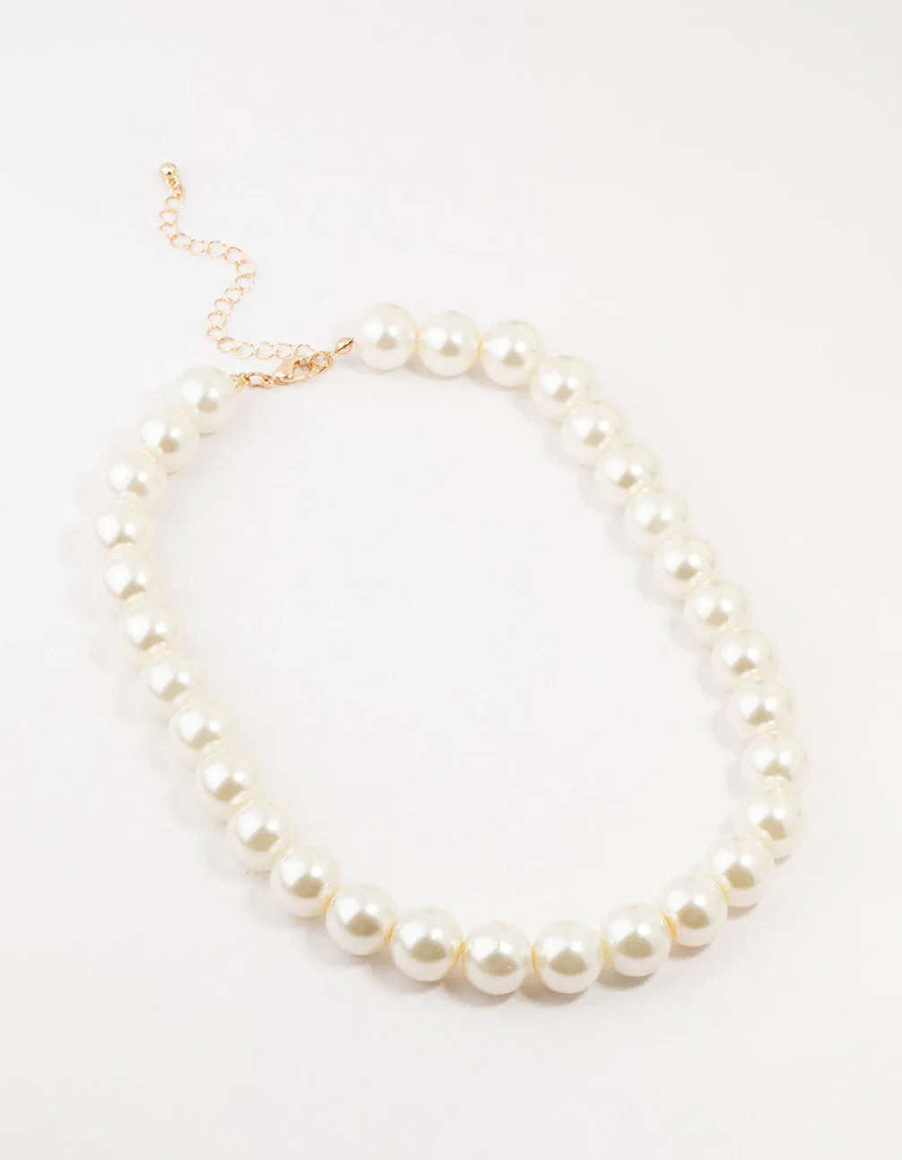 Beaded Graduating Pearl Necklace