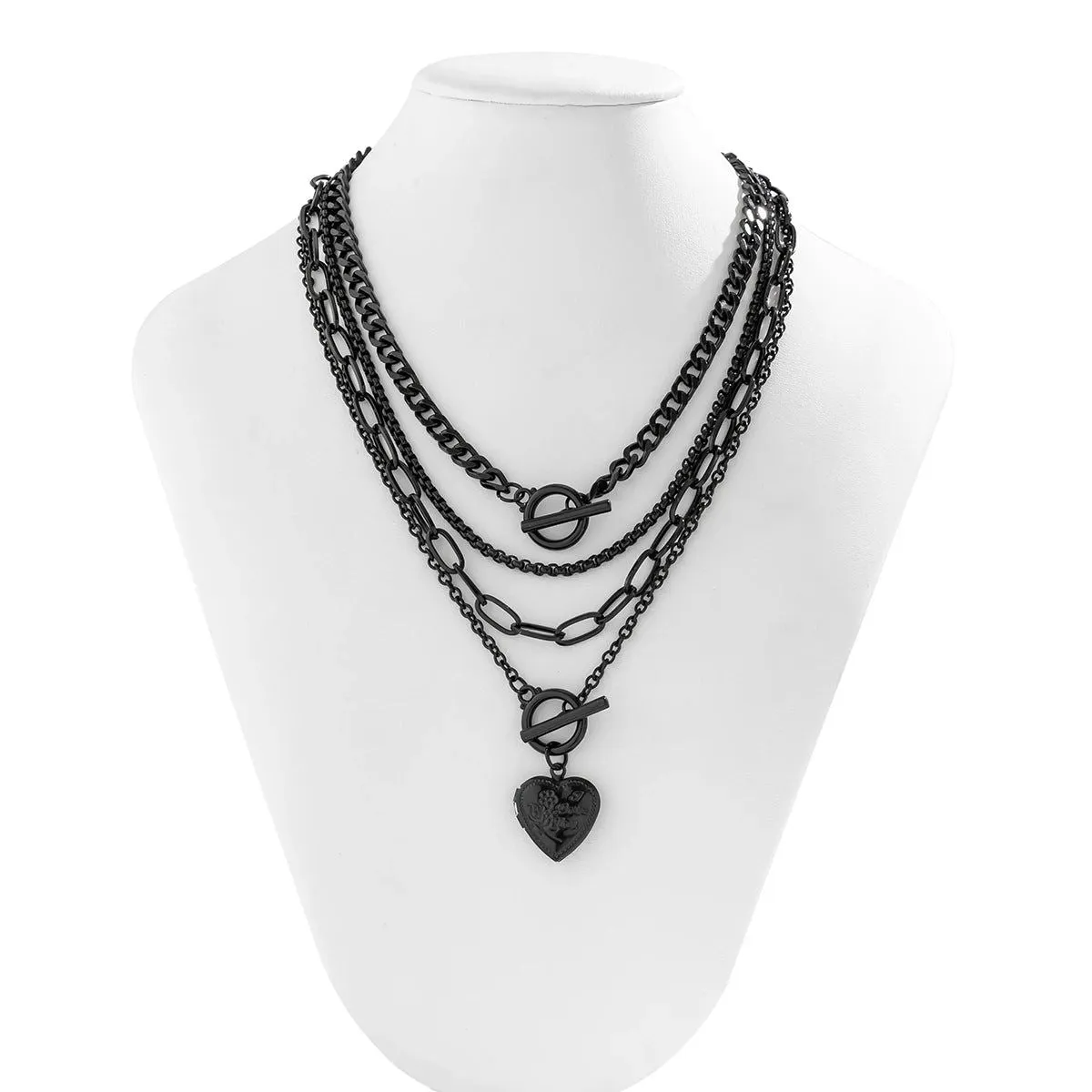 Eclipse Noir Neacklace  Set