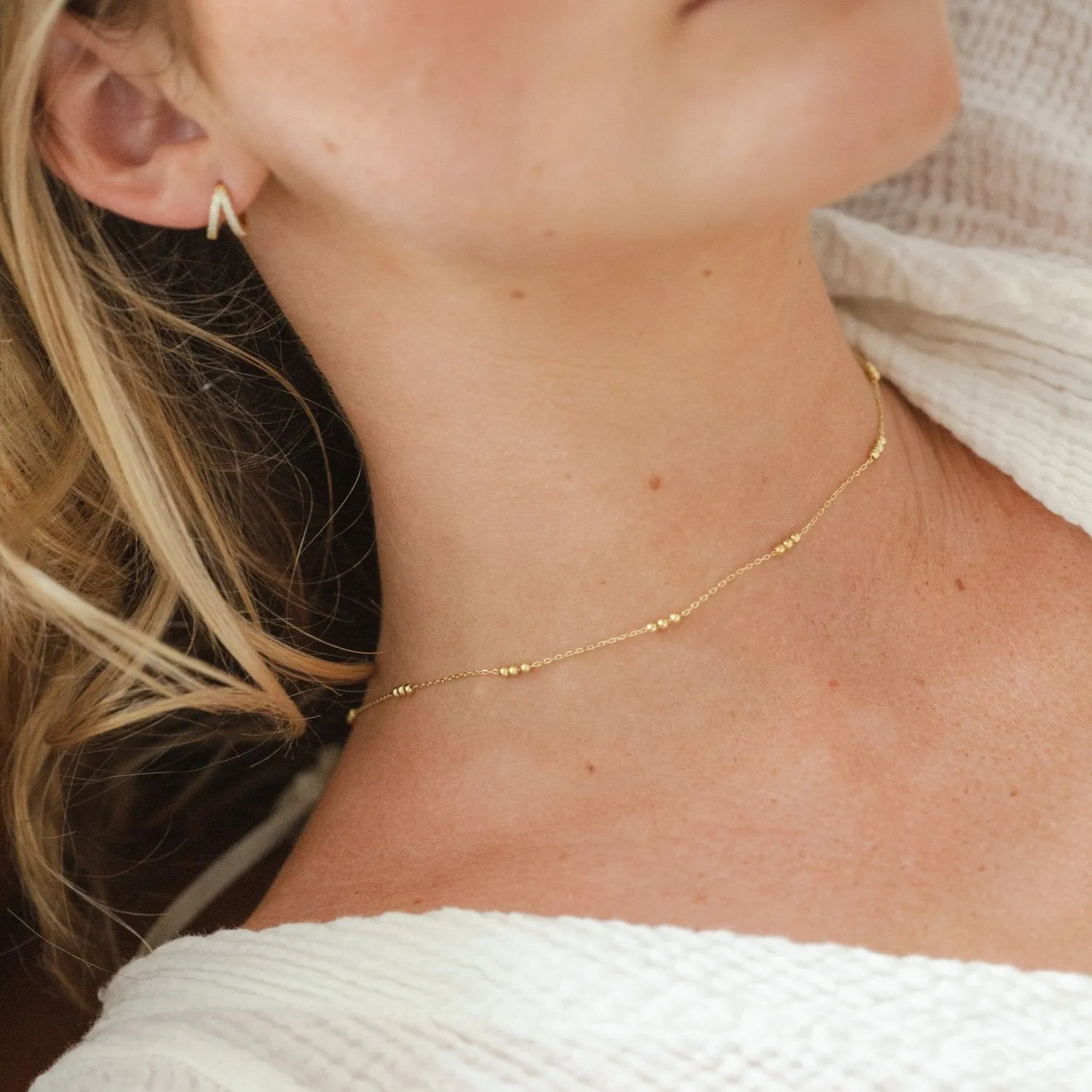 Elin Triple Gold Ball Necklace