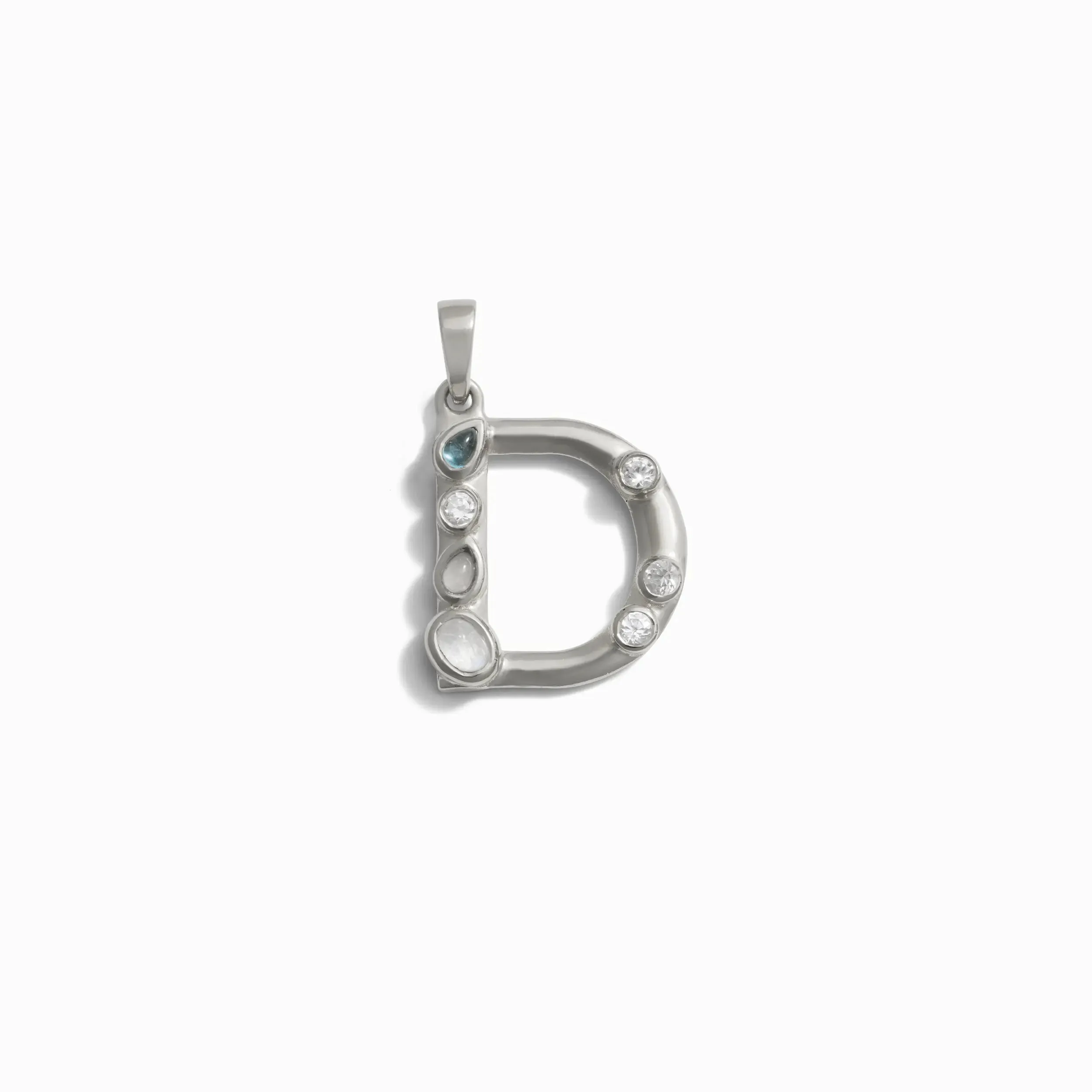 J Initial Pendant