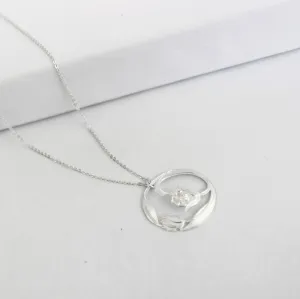 Tulip Necklace